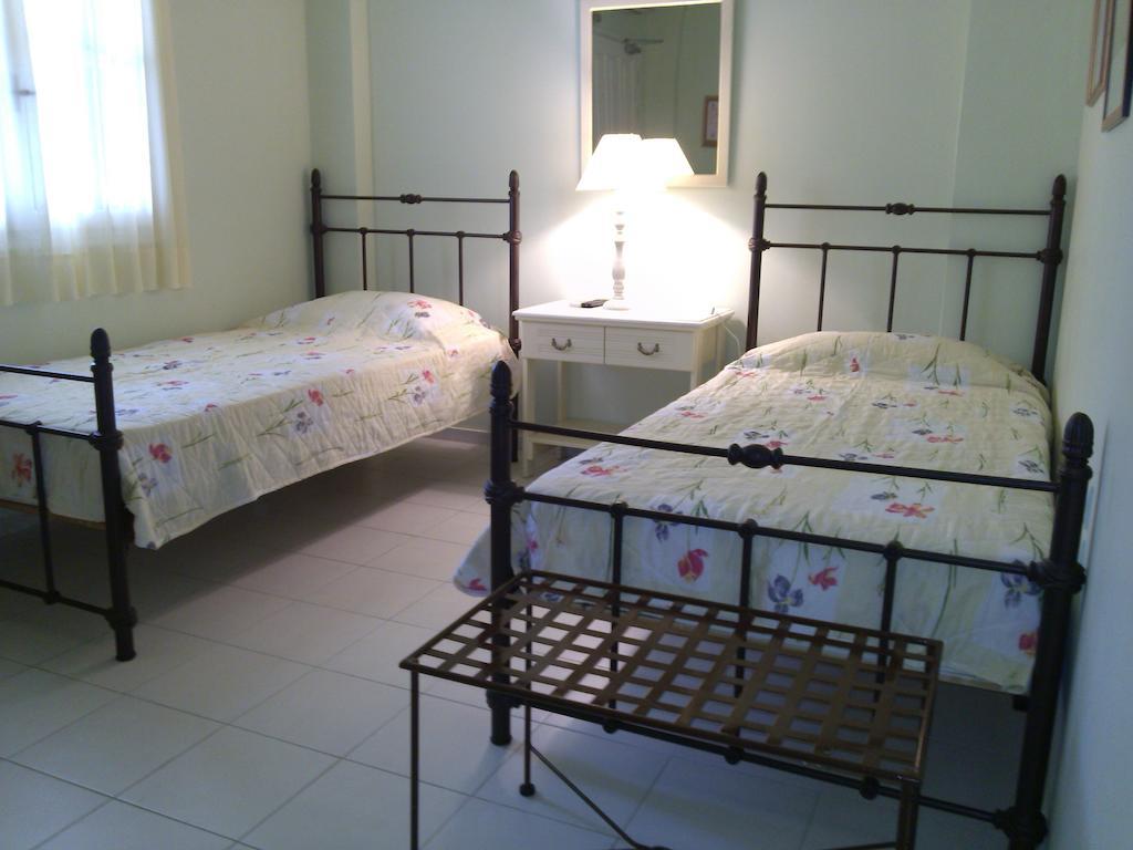 Iliobasilema Studios & Apartments Fiskardo Phòng bức ảnh